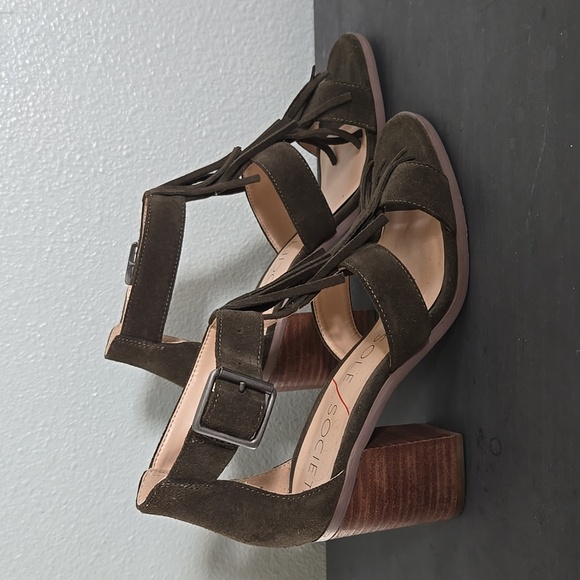 Sole Society Green Suede Fringe Sandals  Size 7 - Picture 2 of 9